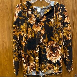 NWOT Sew In Love hacci floral hoodie size small